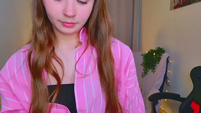 RileyBloomss webcam