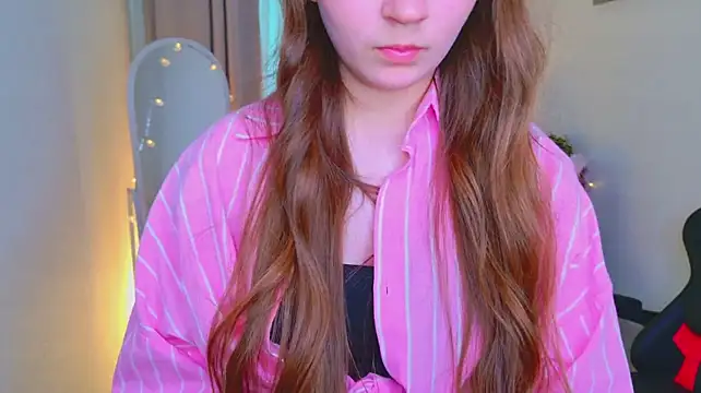 RileyBloomss webcam
