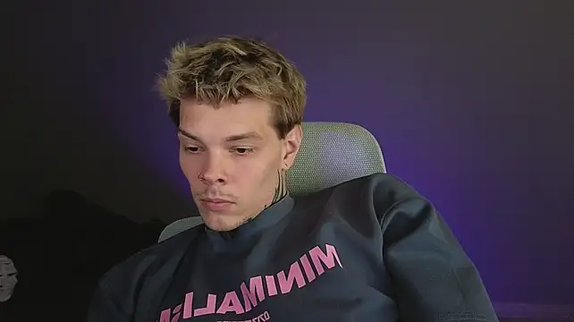 DENIS_HERE