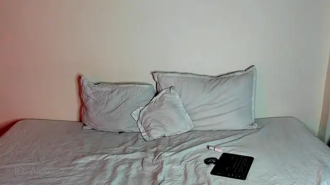Alice_fox__-