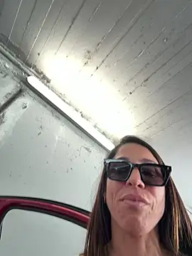 sexy7883 webcam