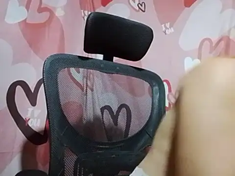 AsianKelly69 webcam
