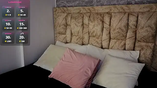chloe_bluee_ webcam