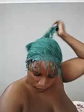 JuicyHoney_01 webcam