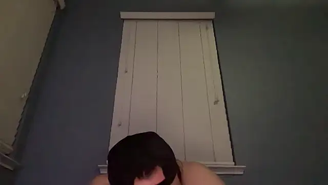 Cloudyydayzz webcam