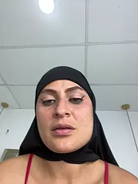 aisha_k webcam