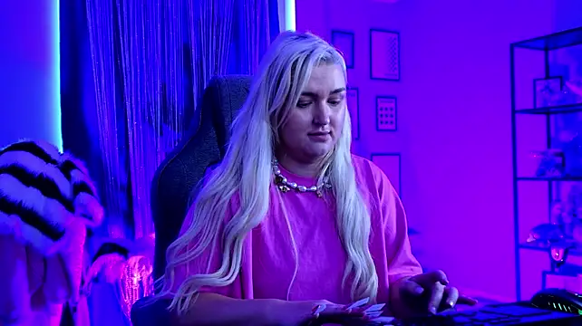 AmelieRowan webcam