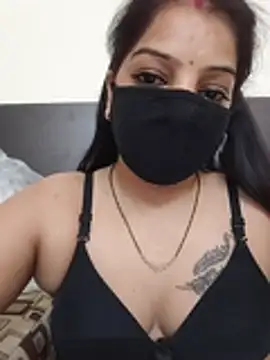 Hot_pooja2 webcam