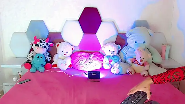 sheylarjenner_23 webcam