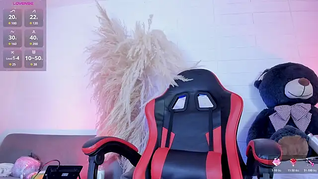 BritanyBrown_ webcam