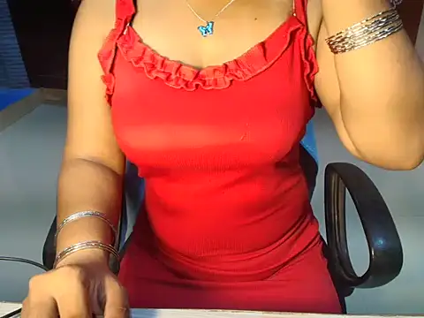 Miss_Aarnaaz webcam