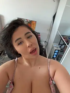 DaianaKimberly webcam