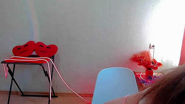 ElaraJons webcam