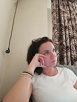 Diamond_Monna webcam