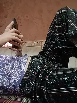 Hotyy_jiya webcam