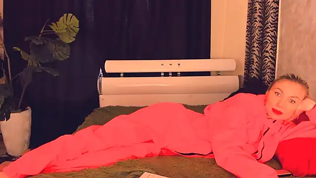 Karma_S_U_T_R_A live cam
