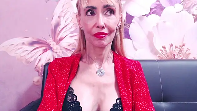 BlondPussy webcam