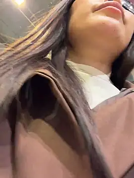 trytomakememoam live cam on StripChat