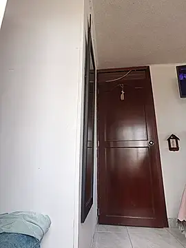 maynor_1998 live cam