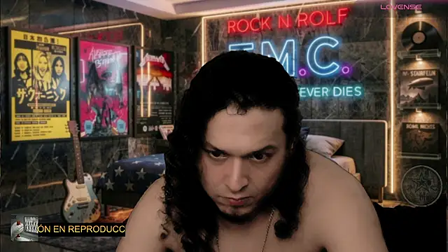 chino_roz webcam