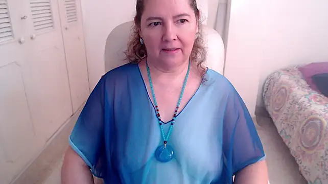 leonela_69