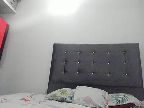 mila_luxx webcam