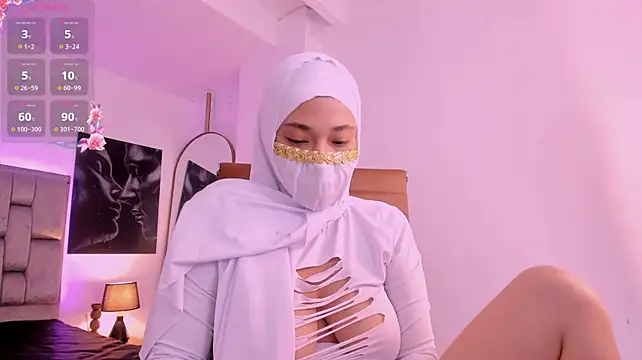 zuri_zayn webcam