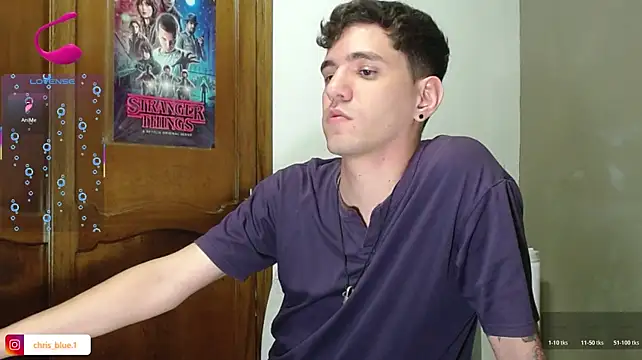 Matteo12_ live cam on StripChat
