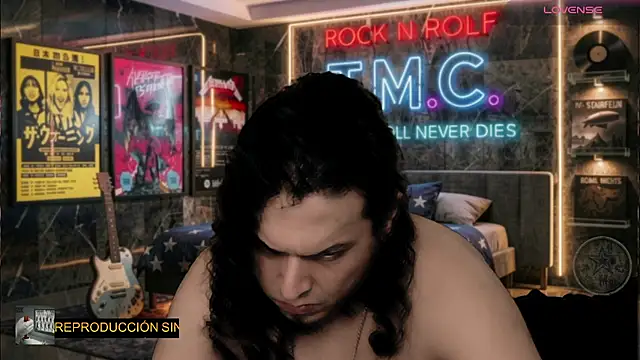 chino_roz webcam