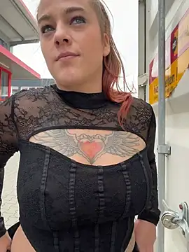 Luna_Lynn webcam