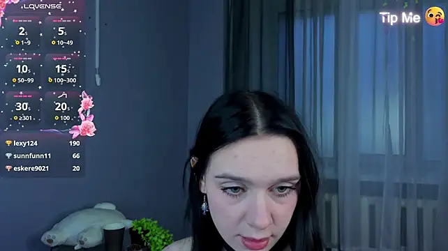 Lesi_Moonie01
