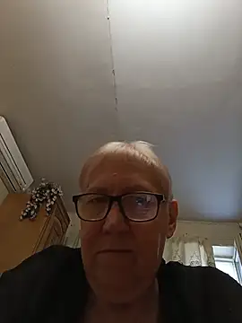 Molli1408 live cam preview