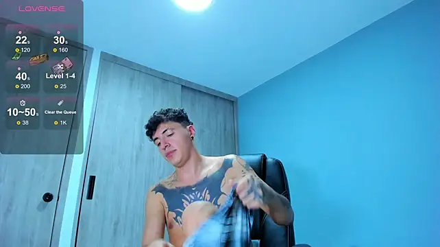 LOBO_ALPHA live cam preview