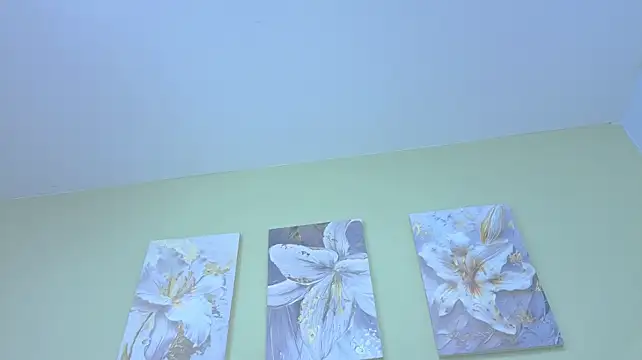 Violeta_Tepes webcam