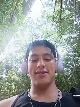 Hiroshi_Shen webcam