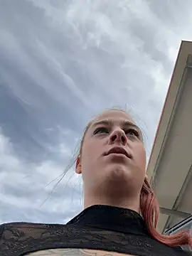 Luna_Lynn live cam