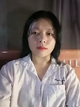 lisa-bae00