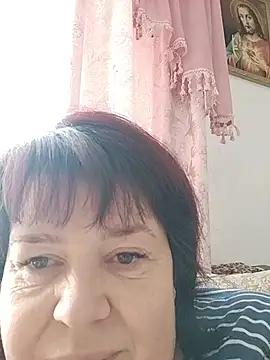 ViktoriaToytor55 live cam on StripChat