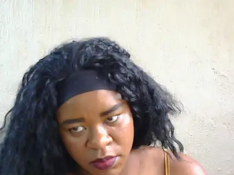xxTheeBaddest webcam