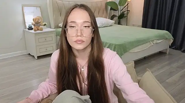 PollyMastine webcam