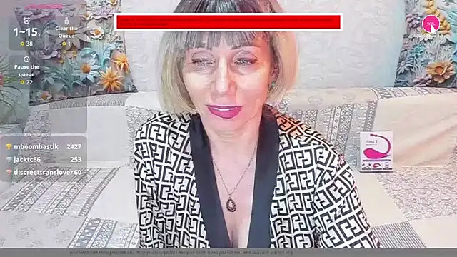 AgataFoxx webcam
