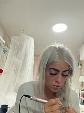 blondebaddiexo
