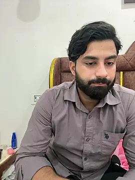 Royalboy_03 live cam