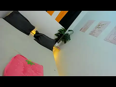 VladaRoslyakova webcam