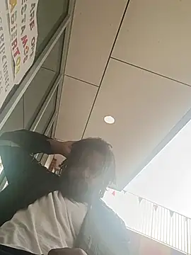 Longthickdick33 live cam