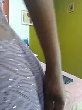 xxBoobiegalAss webcam