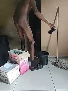 THATHAIRYTALLDUDE webcam