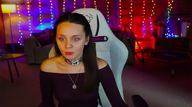 Olivia054_Sweet live cam on StripChat