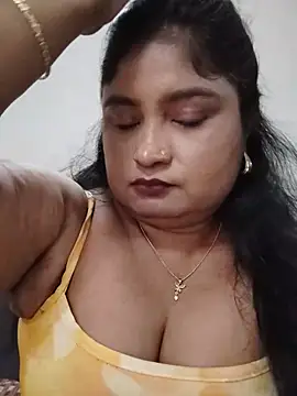 hornyriyanka