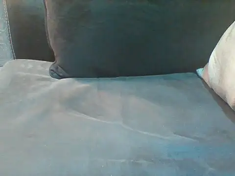 GentleDesire20 live cam preview